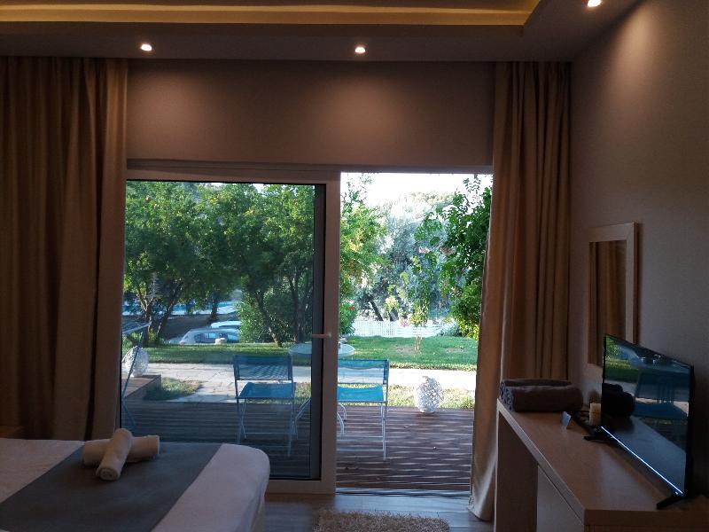 Sunny Place Resort Kranidi Eksteriør billede